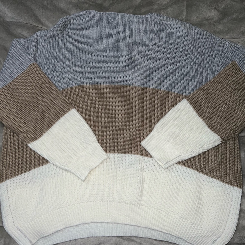 Sweater - Picture 2 of 2